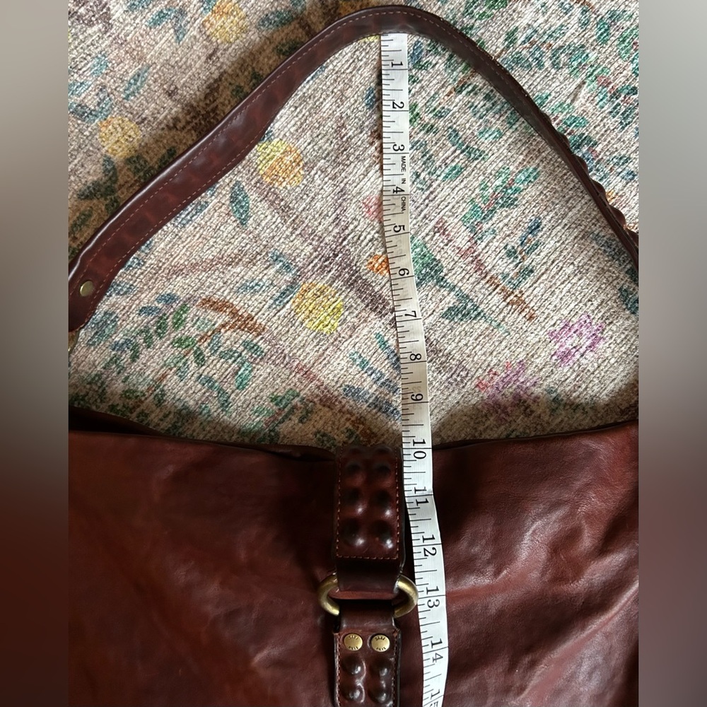 Frye Roxanne Large Hobo Bag, Whiskey color - Picture 3 of 16